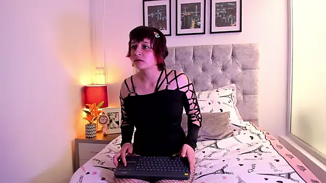 MichellJula online show from 19, 2, 2026