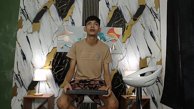 KITTY BOSH online show from 6, 3, 2026