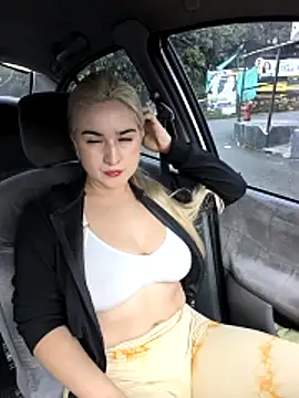 Snapshot of violet-grey chatting on 17, 2, 2026 violet-grey online show from 17, 2, 2026