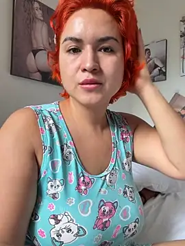 Snapshot of violet-grey chatting on 18, 6, 2026 violet-grey online show from 18, 6, 2026