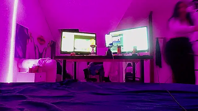 DesireeAnn online show from 9, 2, 2026