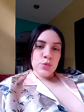 Rosellaa online show from 27, 5, 2026
