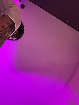 Snapshot of Veronicaa_lodge1 chatting on 25, 2, 2026 Veronicaa lodge1 online show from 25, 2, 2026