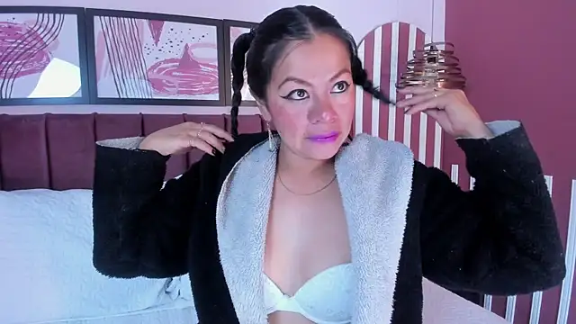 Saray Becker  online show from 20, 3, 2026