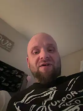 Mikeytoxxxic online show from 21, 4, 2026