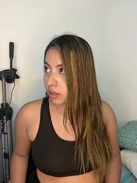 Emiily joee  online show from 5, 3, 2026