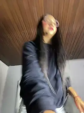 Daniela Pink online show from 14, 5, 2026