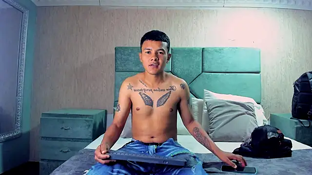 Snapshot of TylerGandi chatting on 21, 2, 2026 TylerGandi online show from 21, 2, 2026