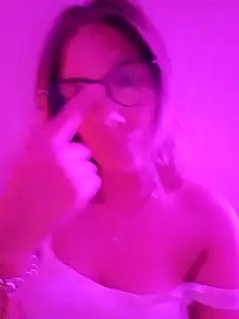 Silreinadorada online show from 19, 3, 2026