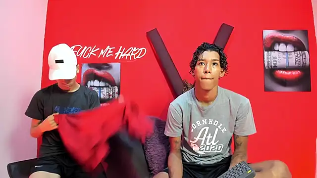 Snapshot of GREEN_BOYS chatting on 18, 2, 2026 GREEN BOYS online show from 18, 2, 2026