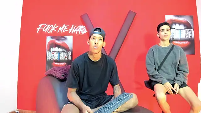 Snapshot of GREEN_BOYS chatting on 21, 2, 2026 GREEN BOYS online show from 21, 2, 2026