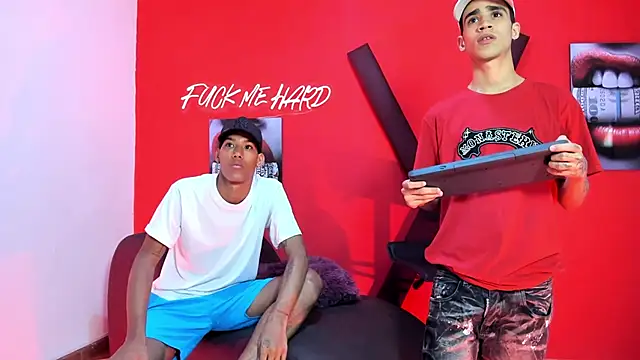 Snapshot of GREEN_BOYS chatting on 14, 2, 2026 GREEN BOYS online show from 14, 2, 2026