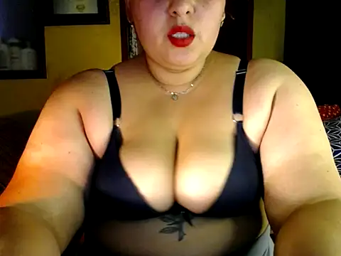 chanelxoxo18 online show from 20, 4, 2026