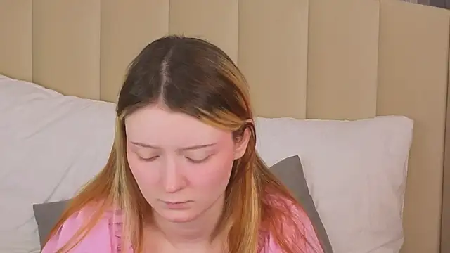AlyssFrost online show from 29, 5, 2026