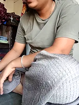 taniya0 online show from 6, 3, 2026