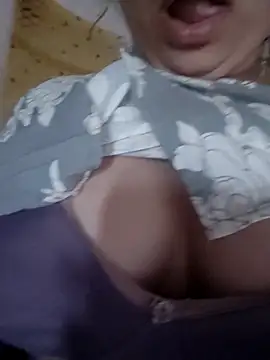 taniya0 online show from 4, 5, 2026