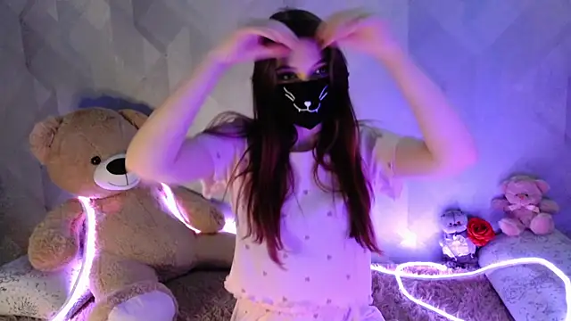 Snapshot of llonaMask chatting on 27, 2, 2026 llonaMask online show from 27, 2, 2026