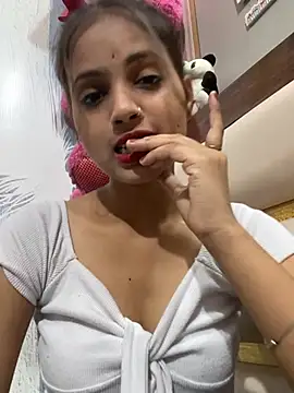 samayra1144 online show from 30, 4, 2026