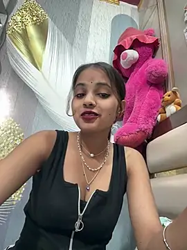 samayra1144 online show from 4, 4, 2026