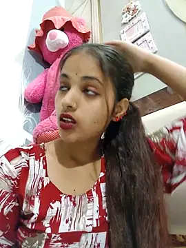 samayra1144 online show from 8, 4, 2026