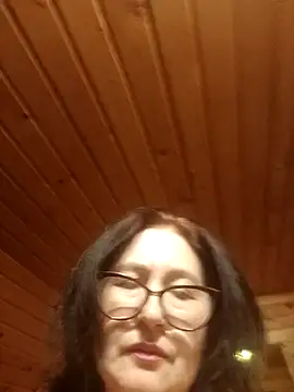 Vikimoon11211 online show from 17, 2, 2026