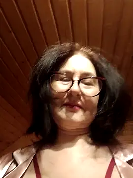 Vikimoon11211 online show from 4, 3, 2026