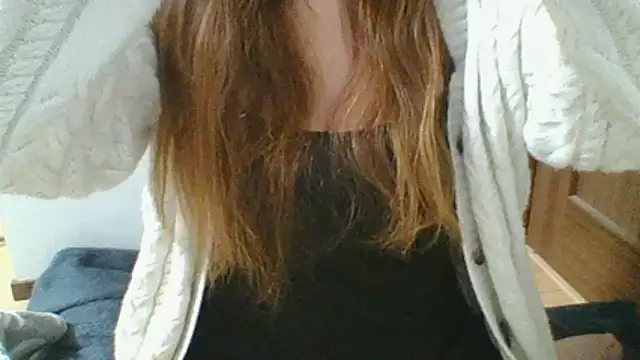 Snapshot of emcchi67 chatting on 27, 2, 2026 emcchi67 online show from 27, 2, 2026