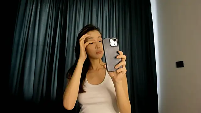 Snapshot of lilly_sweeet chatting on 22, 2, 2026 lilly sweeet online show from 22, 2, 2026