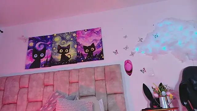 MiiaBlumm  online show from 31, 3, 2026