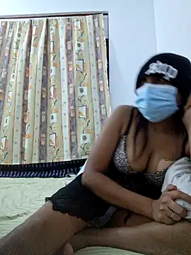 Snapshot of DubaiBitch03 chatting on 2, 3, 2026 DubaiBitch03 online show from 2, 3, 2026