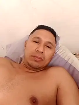 Snapshot of deiner13 chatting on 16, 2, 2026 deiner13 online show from 16, 2, 2026