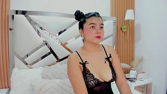 Snapshot of _Curly_Beauty chatting on 27, 2, 2026 Curly Beauty online show from 27, 2, 2026