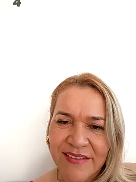 Snapshot of charlotte_milf30 chatting on 27, 2, 2026 charlotte milf30 online show from 27, 2, 2026