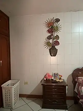 Valentinacouple online show from 11, 3, 2026