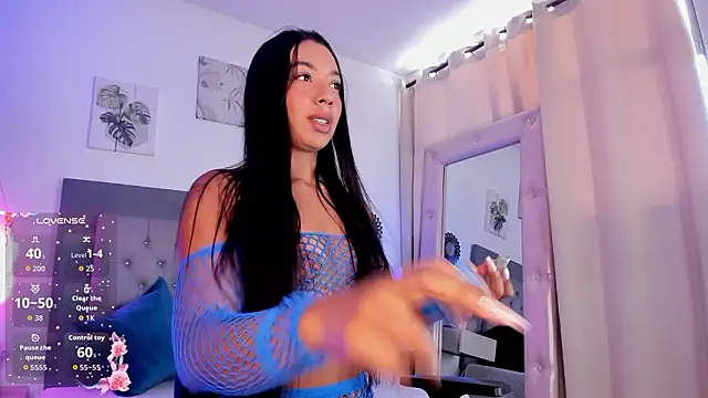 julietha Vega online show from 26, 3, 2026