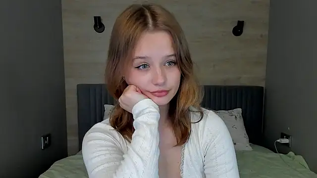 Snapshot of Mary_Phoenix chatting on 13, 6, 2026 Mary Phoenix online show from 13, 6, 2026