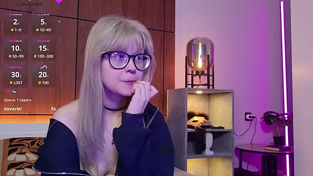 MoliQin online show from 11, 4, 2026