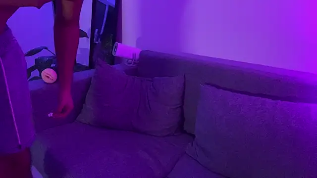 Heytincho online show from 23, 2, 2026