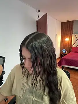 Luna rousse26 online show from 30, 3, 2026