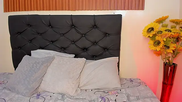 nalasweet online show from 10, 3, 2026