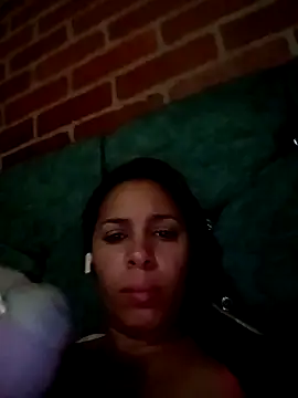 kiki milu online show from 8, 3, 2026