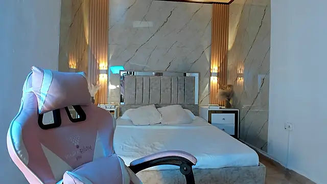 your whore Salome online show from 3, 3, 2026