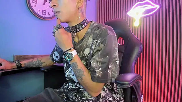 Snapshot of Maximoking26 chatting on 23, 2, 2026 Maximoking26 online show from 23, 2, 2026