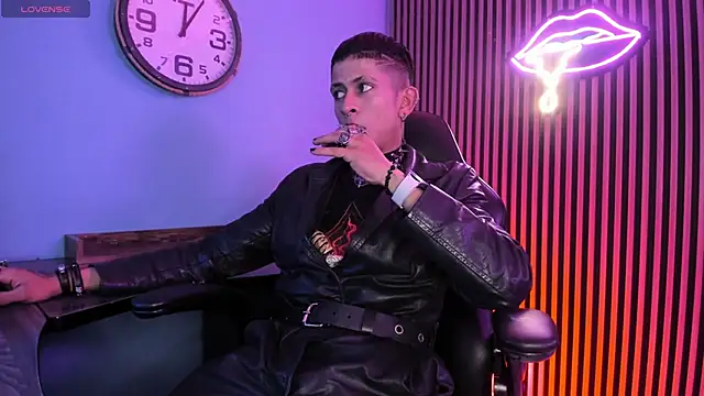 Snapshot of Maximoking26 chatting on 25, 2, 2026 Maximoking26 online show from 25, 2, 2026