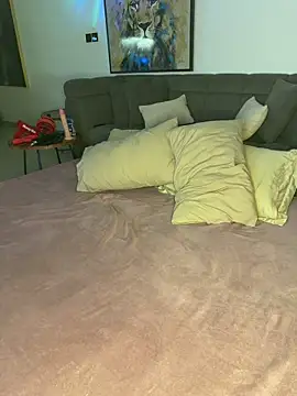 rafapradodxb online show from 17, 2, 2026