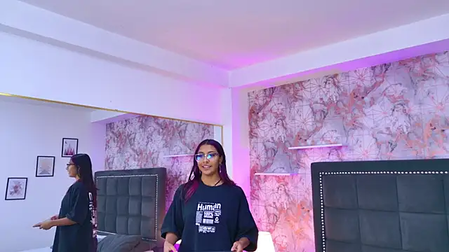 Raven Gloomy online show from 26, 3, 2026