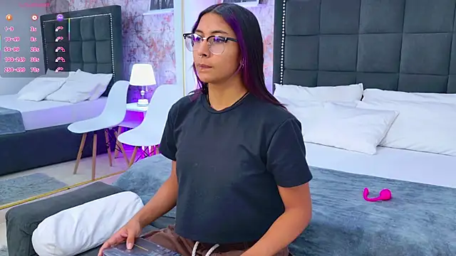Raven Gloomy online show from 20, 5, 2026