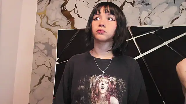 Couple In Heat online show from 17, 4, 2026