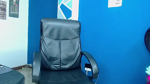 goodgirlxxl online show from 16, 3, 2026