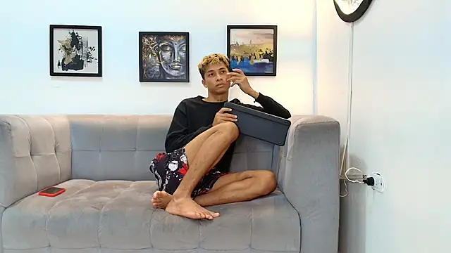 GOLD BOYS online show from 31, 5, 2026
